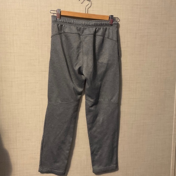 Old Navy Kids Gray Sweatpants - Picture 2 of 5